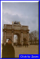 Louvre - Roby Davanti Arco.jpg