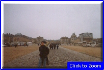 Versailles - Roby Su Viale.jpg
